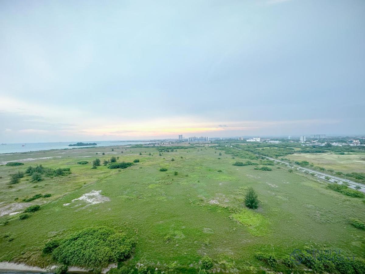 Amber Cove Sea View By Stayrene Apartment *